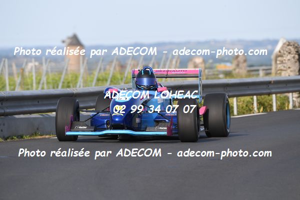 http://v2.adecom-photo.com/images//6.COURSE DE COTE/2022/5_LA_POMMERAYE_2022/BEZINAUD_David/79A_4415.JPG